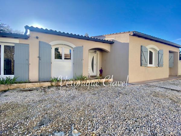 Belle villa de 118 m2 totalement rénovée au calme sur un terrain de 389m2