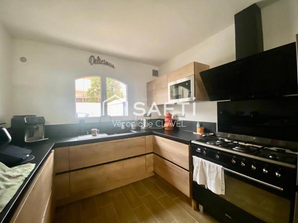 Belle villa de 118 m2 totalement rénovée au calme sur un terrain de 389m2