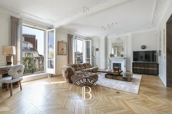 Paris 7ème, Appartement 3 Chambres -  197 m² à vendre