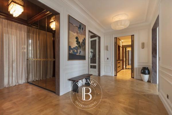 Paris 7ème, Appartement 3 Chambres -  197 m² à vendre