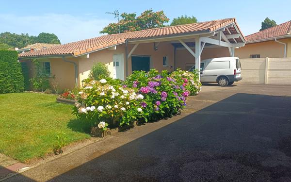 Maison à vendre    5 pièces •  Saint-Vincent-de-Tyrosse