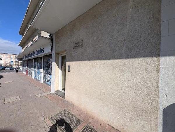 Vente Local commercial 10 pièces 212 m2 à Port-de-Bouc