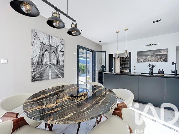 Maison à vendre 5 pièces 120 m² Bagnols-en-Forêt