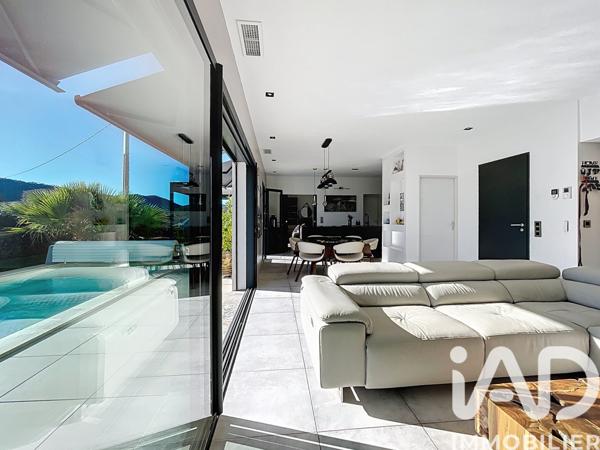 Maison à vendre 5 pièces 120 m² Bagnols-en-Forêt