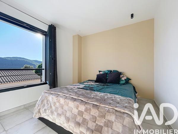 Maison à vendre 5 pièces 120 m² Bagnols-en-Forêt