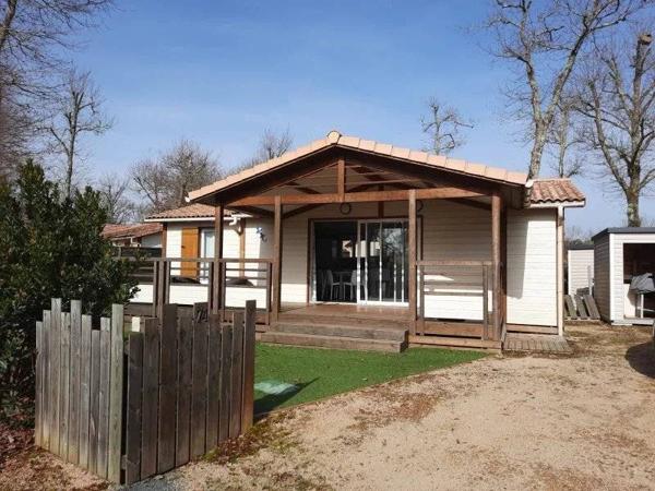 AZUR / SOUSTONS – Chalet T4 A VENDRE au calme dans un environnement unique