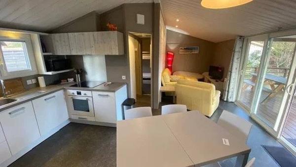 AZUR / SOUSTONS – Chalet T4 A VENDRE au calme dans un environnement unique