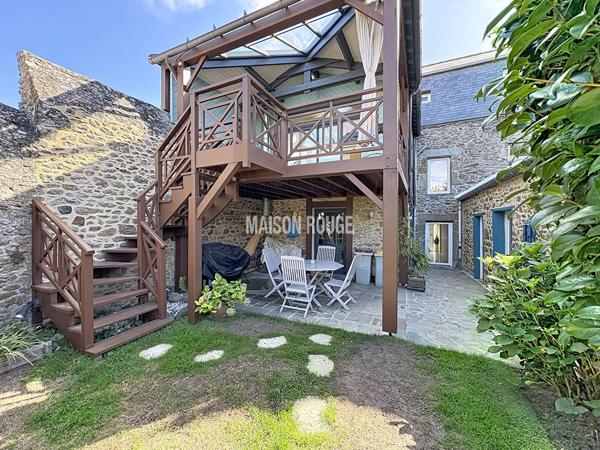 Maison en pierre avec jardin et dépendance en hyper centre de Saint-Servan - Saint Malo