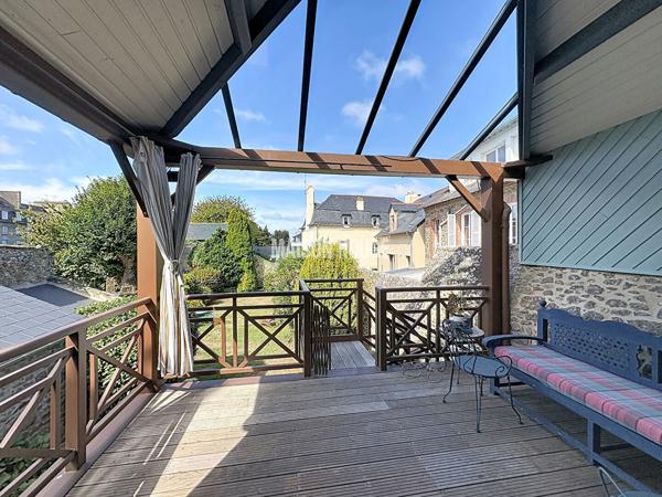 Maison en pierre avec jardin et dépendance en hyper centre de Saint-Servan - Saint Malo
