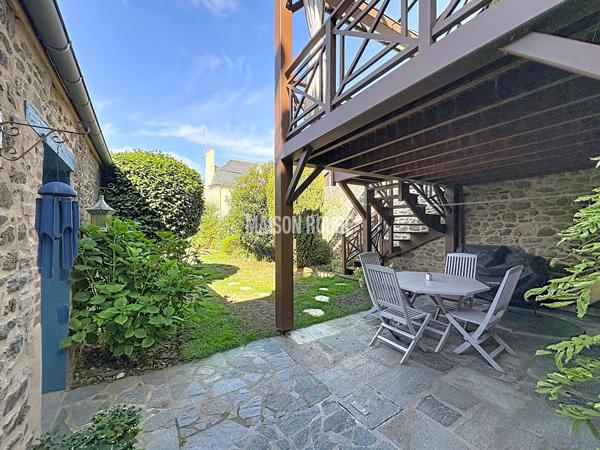 Maison en pierre avec jardin et dépendance en hyper centre de Saint-Servan - Saint Malo