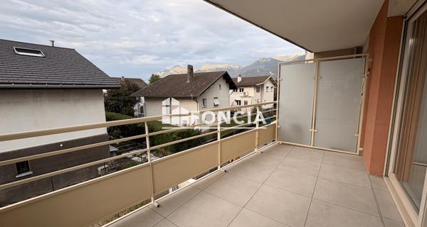 Location Appartement 4 pièces 87.75 m² - Albertville 73200