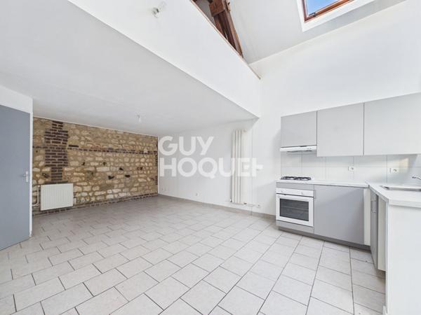 Maison à Vendre à Criquebeuf-sur-Seine - Idéale pour Investisseurs !