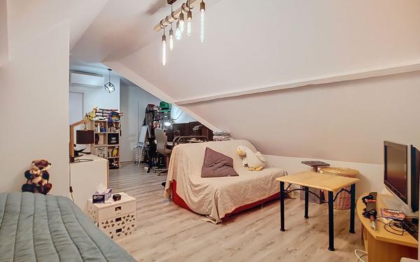 Maison à vendre    5 pièces • 159 m2 Vertou