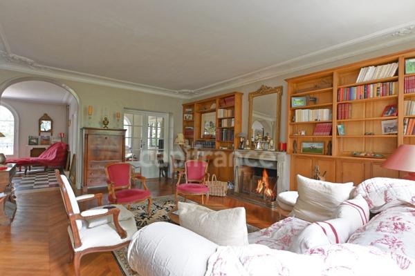 Parc de MAISONS LAFFITTE - Maison de famille de collection