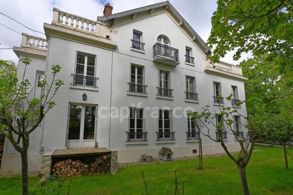 Parc de MAISONS LAFFITTE - Maison de famille de collection