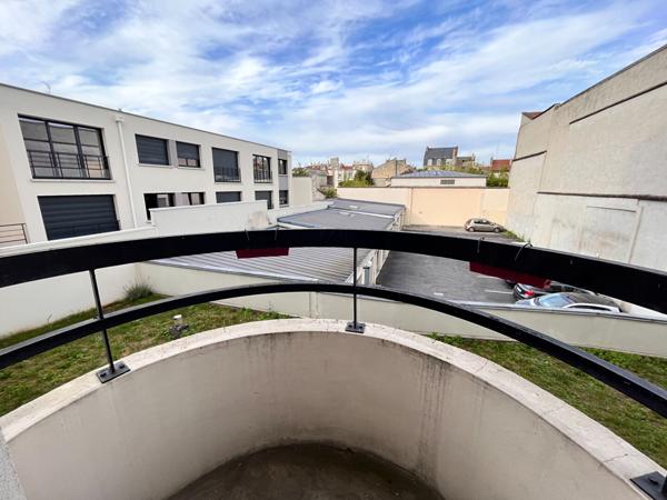 TYPE 1, REIMS - HYPER CENTRE