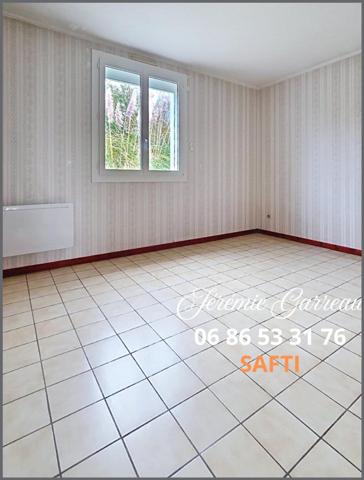 Maison de plain pied de 80m2, 2 chambres, parcelle 705m2