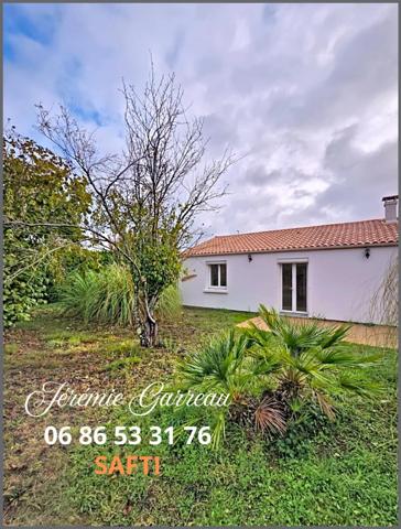 Maison de plain pied de 80m2, 2 chambres, parcelle 705m2