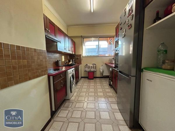 Appartement à louer 3 pièces 106.25m²