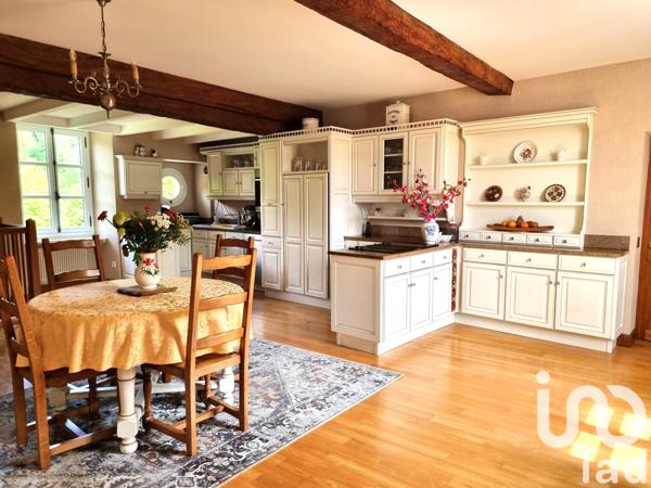 Maison à vendre 10 pièces 410 m² Bourg-Charente