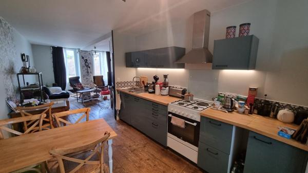 Maison 170 m² Ferrieres sur sichon avec local professionnel au coeur du village