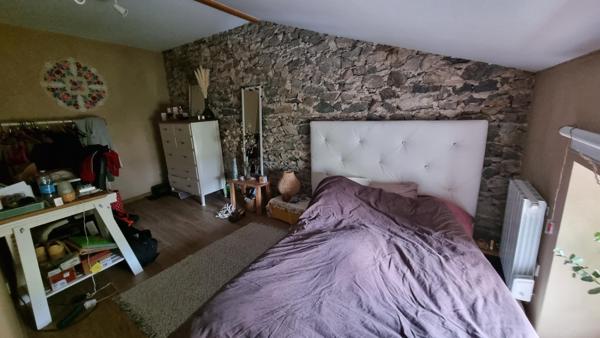 Maison 170 m² Ferrieres sur sichon avec local professionnel au coeur du village