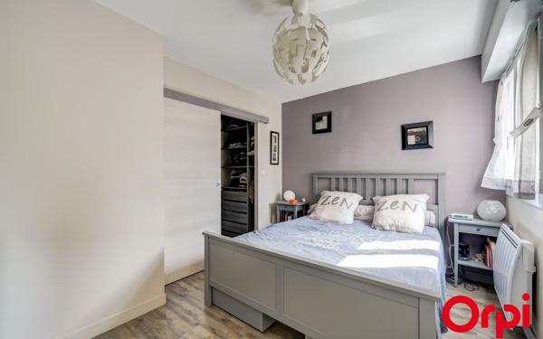 Appartement à vendre    4 pièces • 92,95 m2 Villeurbanne