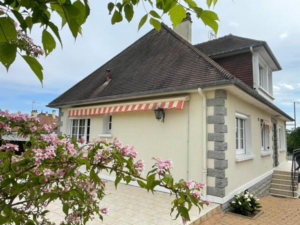 Maison à NOYEN-SUR-SARTHE, 72430 - 5 pièces 108m²
