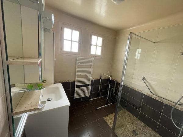 Maison à NOYEN-SUR-SARTHE, 72430 - 5 pièces 108m²