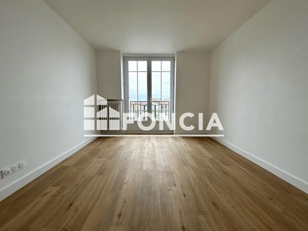 Location Appartement 3 pièces 68.03 m² - Lille 59000