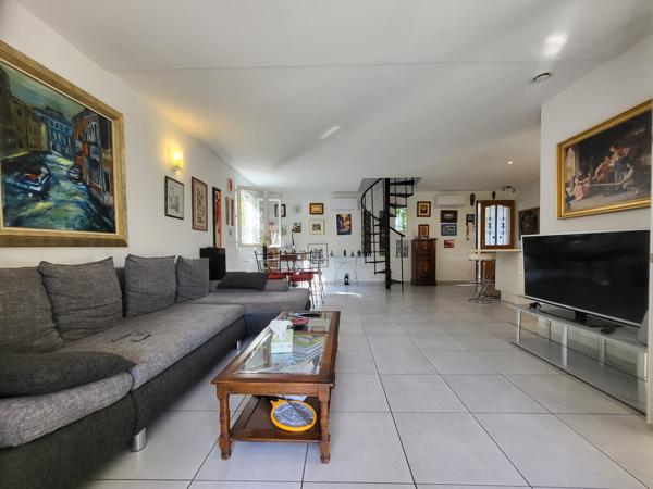 Marignane (13700) VILLA 4 PIECES 110M2 AVEC GARAGE 50M2 SUR 503M2 DE TERRAIN