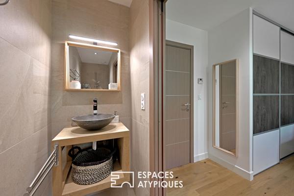 Maison contemporaine avec piscine et jardin paysagé, proche Uzès