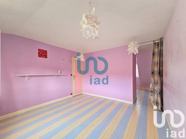 Maison traditionnelle 5 pièces de 120 m² à Guerville (78930)