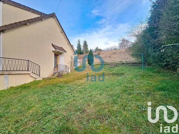 Maison traditionnelle 5 pièces de 120 m² à Guerville (78930)