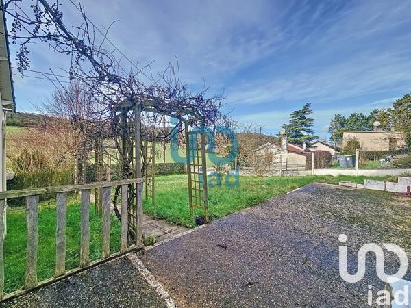 Maison traditionnelle 5 pièces de 120 m² à Guerville (78930)