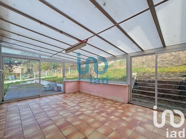 Maison traditionnelle 5 pièces de 120 m² à Guerville (78930)