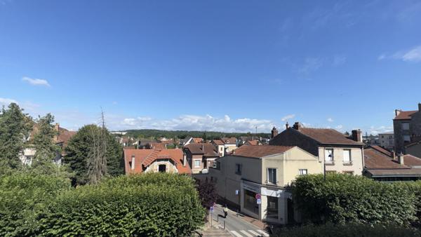 Studio coeur de Chelles proche gare