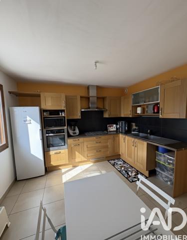 Maison à vendre 5 pièces 216 m² Les Avenières Veyrins-Thuellin