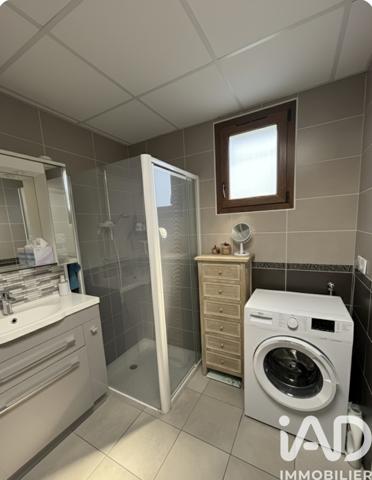 Maison à vendre 5 pièces 216 m² Les Avenières Veyrins-Thuellin