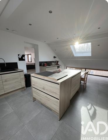 Maison à vendre 5 pièces 216 m² Les Avenières Veyrins-Thuellin