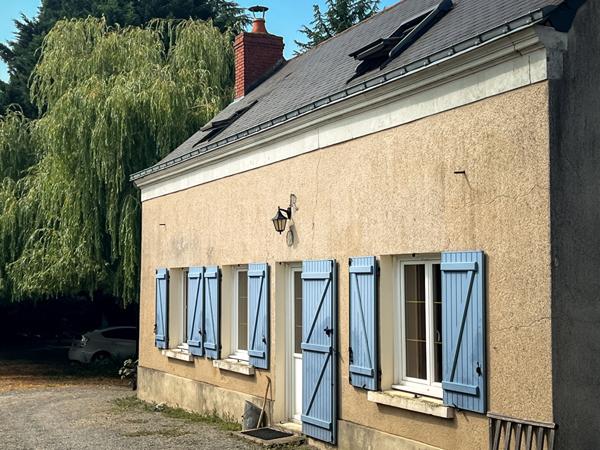 Propriété 5 chambres avec gîte et parc arboré aux portes d'Angers