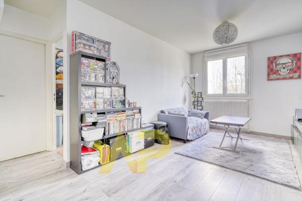 Appartement Le Plessis Robinson 2 pièce(s) 56 m2 €245 000 ** - Référence 503