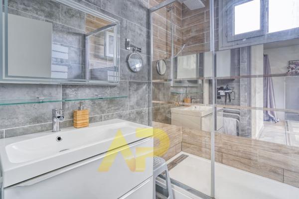 Appartement Le Plessis Robinson 2 pièce(s) 56 m2 €245 000 ** - Référence 503