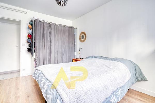 Appartement Le Plessis Robinson 2 pièce(s) 56 m2 €245 000 ** - Référence 503