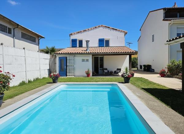 AGEN Sud proche hyper Centre, maison en PIERRE rénovée 100m² + Dépendance 22m², PISCINE au sel & Abri voiture