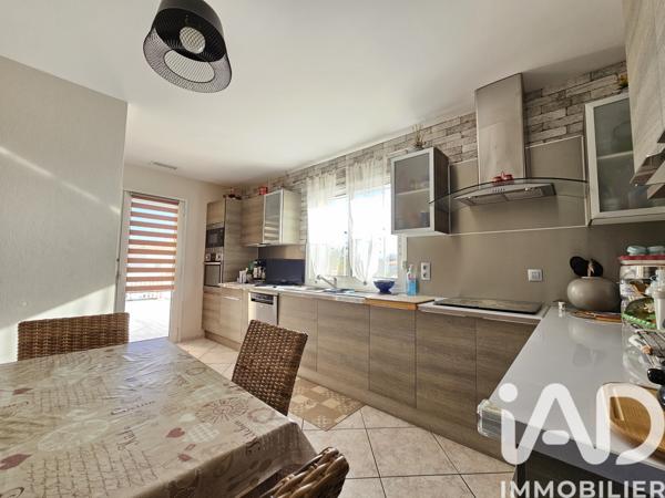 Maison à vendre 6 pièces 150 m² Saleilles