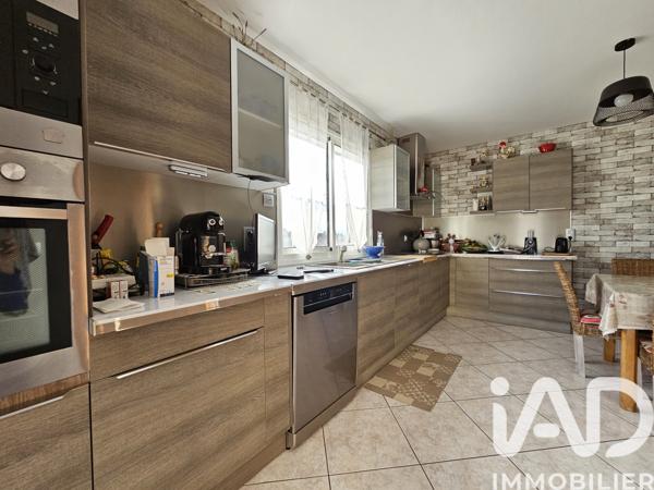 Maison à vendre 6 pièces 150 m² Saleilles