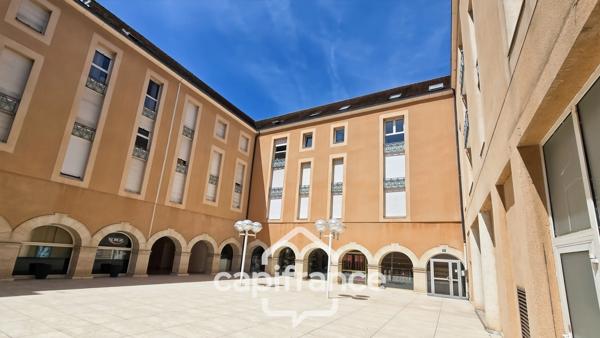 A vendre Appartement Duplex avec garage centre ville de CHALON SUR SAONE (71)