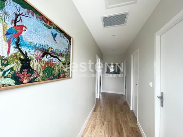 PESSAC- MONTEIL - Maison Contemporaine 6 pièce(s) 146 m2 - 5ch - Piscine - Jardin - Garage