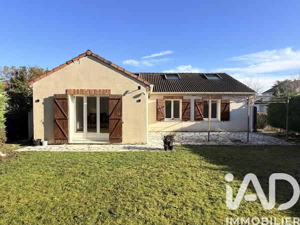 Maison à vendre 6 pièces 102 m² Saint-Germain-lès-Corbeil